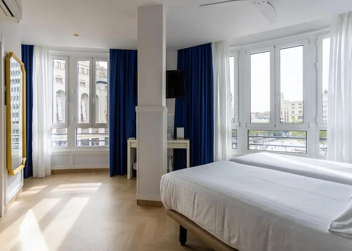 Hotel Venecia Plaza Centro Valenza